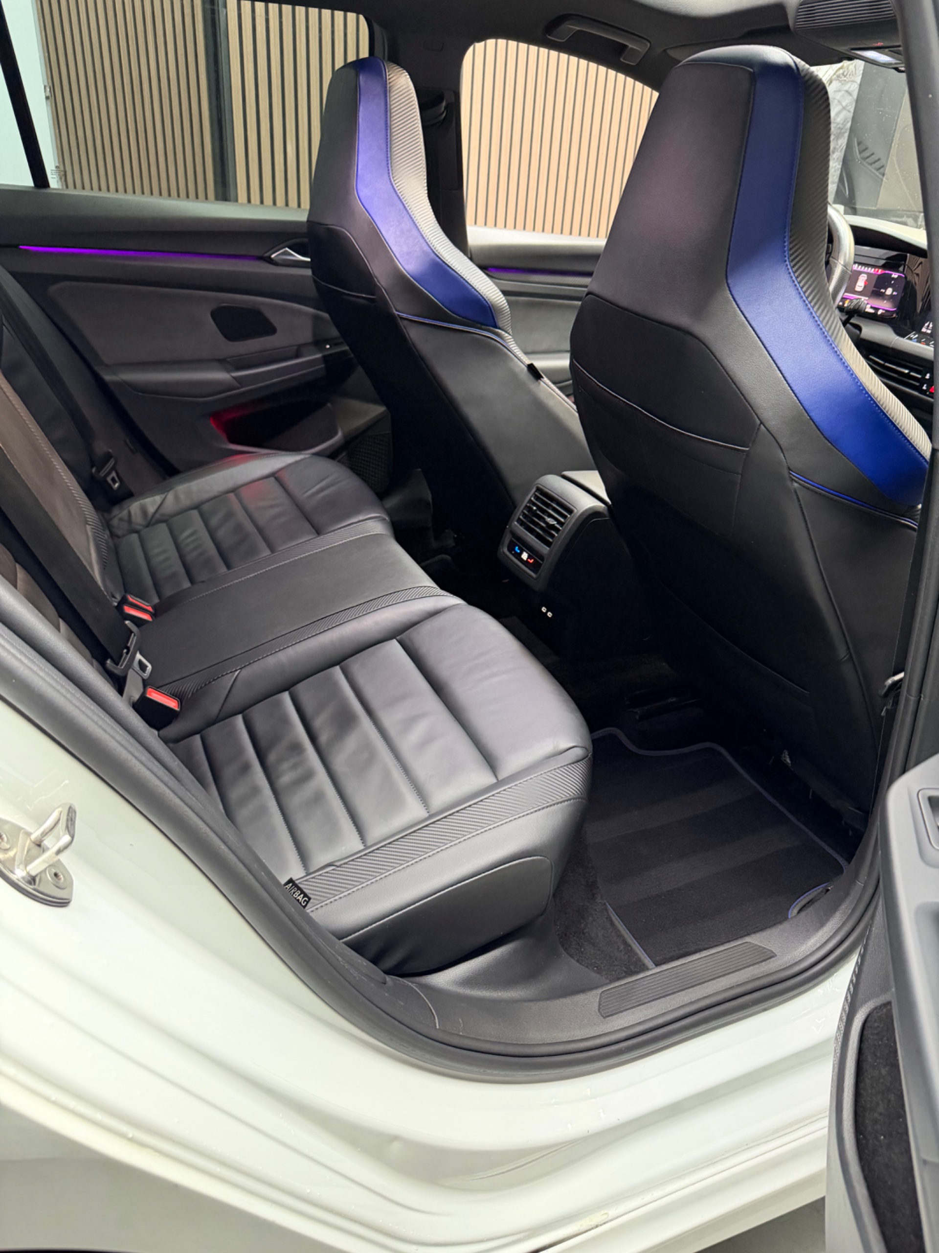 Volkswagen GOLF thumbnail 6
